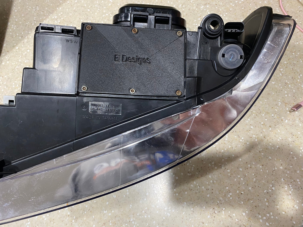 B5 Stock/Valeo Headlight Projector Retro-fit Brackets